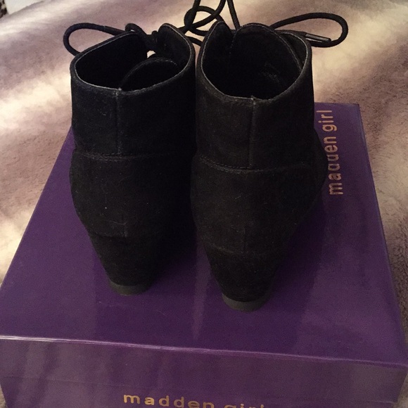 Madden Girl wedge booties - Picture 3 of 7